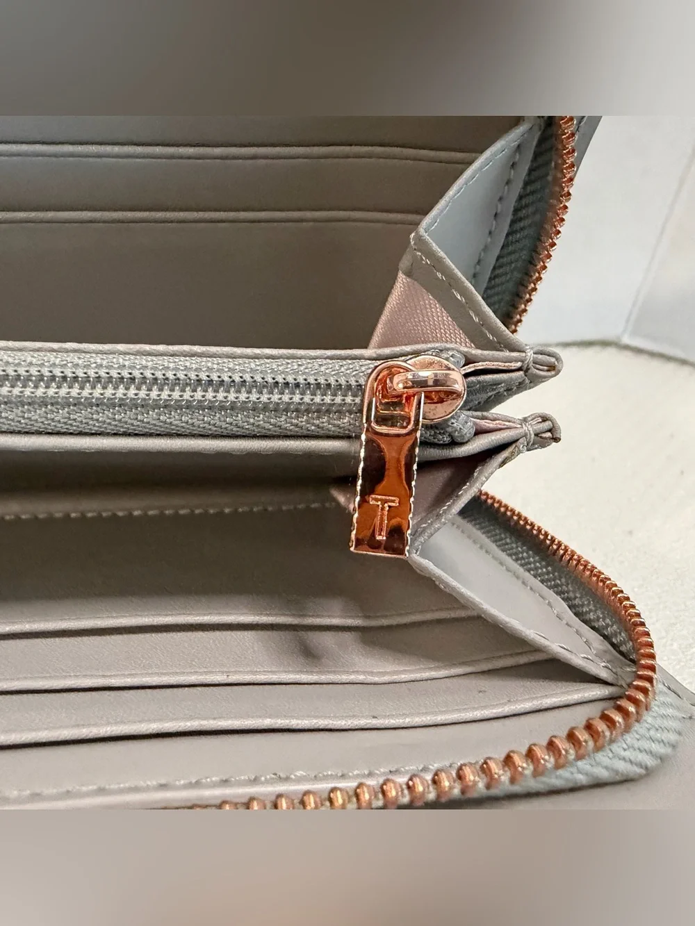 Ted Baker Gray Floral Zip-Around Wallet with White Blooms